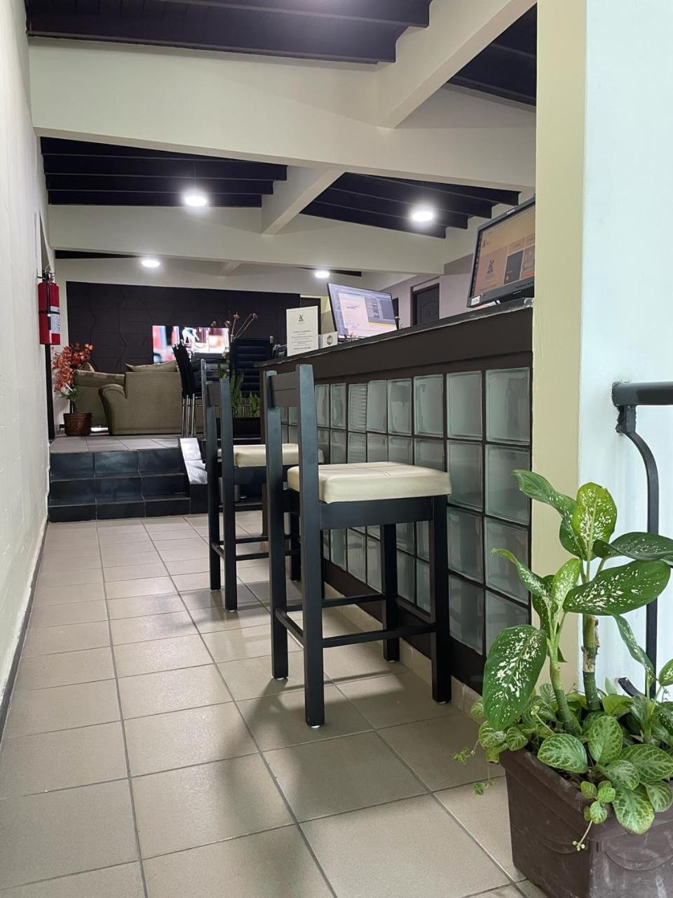 Hostal El Prado مدينة باناما المظهر الخارجي الصورة