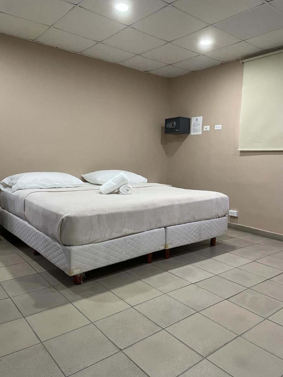 Hostal El Prado مدينة باناما المظهر الخارجي الصورة