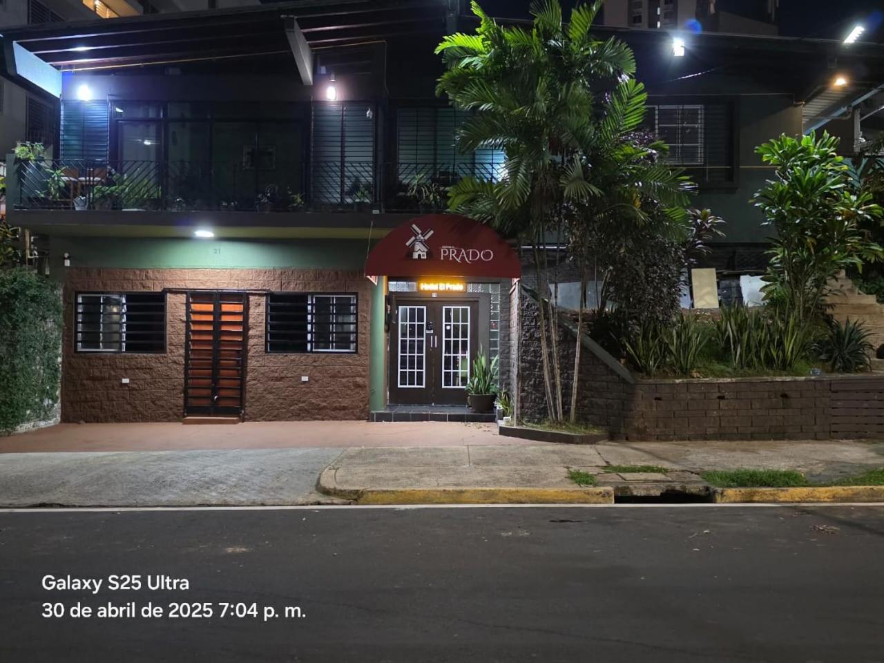 Hostal El Prado مدينة باناما المظهر الخارجي الصورة